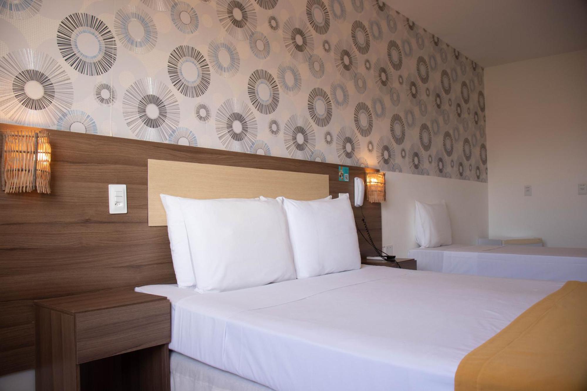 Milos Beach Hotel Акірас Екстер'єр фото